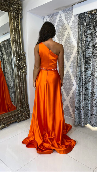 ROSIE'S CLOSET IN STORE