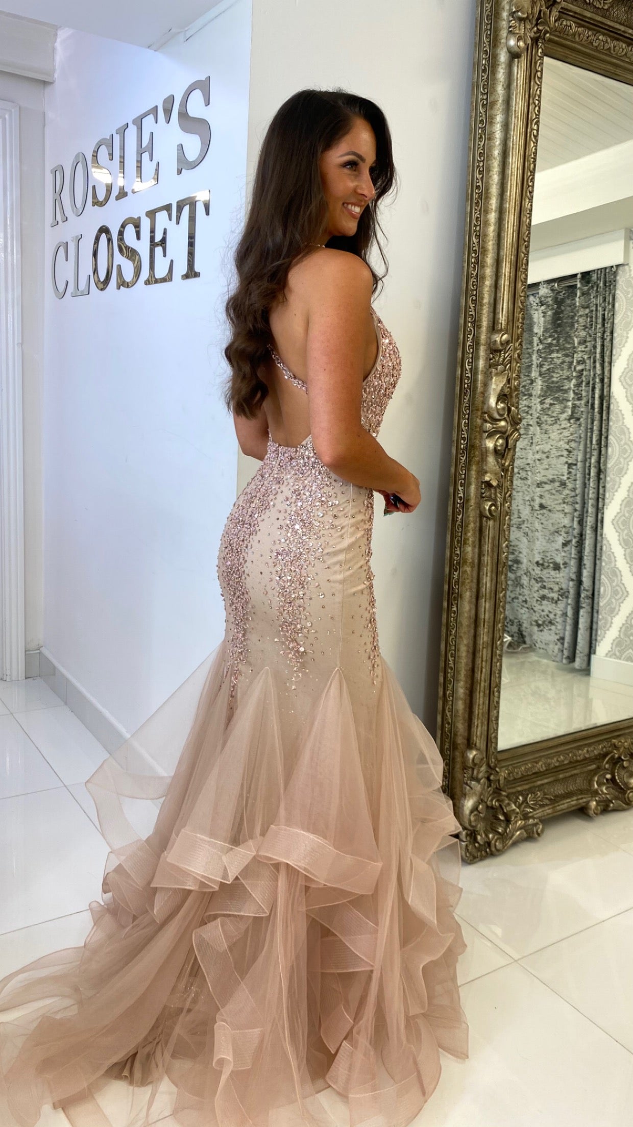 ROSIE'S CLOSET IN STORE