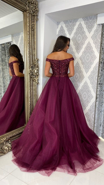 ROSIE'S CLOSET IN STORE