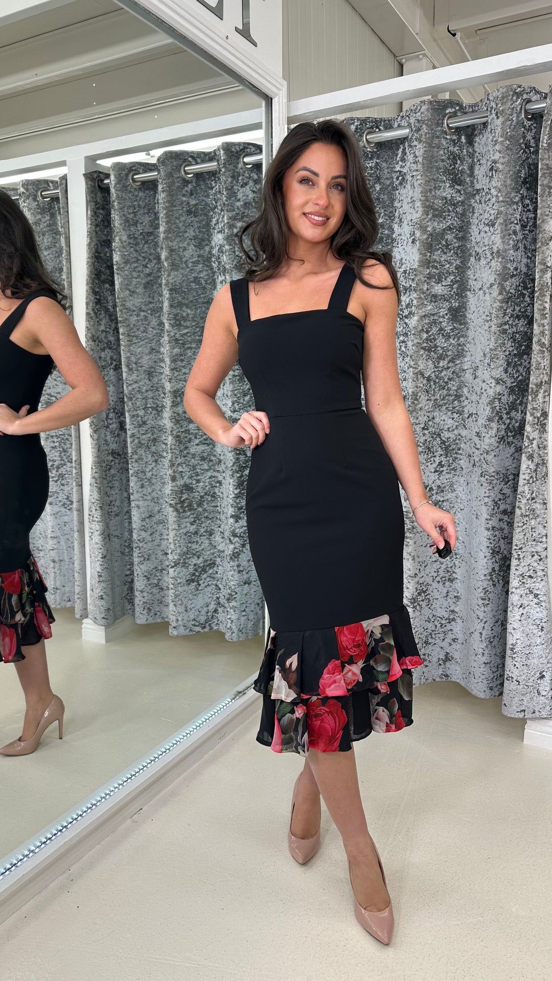 Black and Red Fishtail Midi Dress Rosies Closet Black and Red Fishtail Midi Dress Rosies Closet