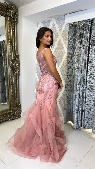 ROSIE'S CLOSET IN STORE
