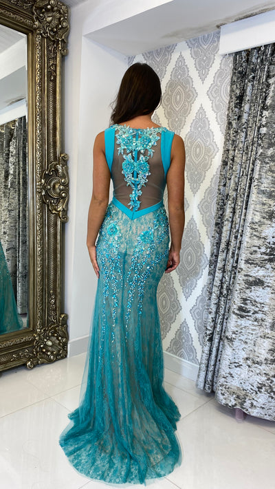 ROSIE'S CLOSET IN STORE