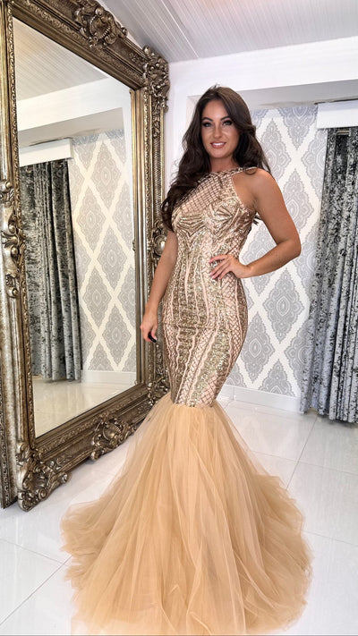 ROSIE'S CLOSET IN STORE