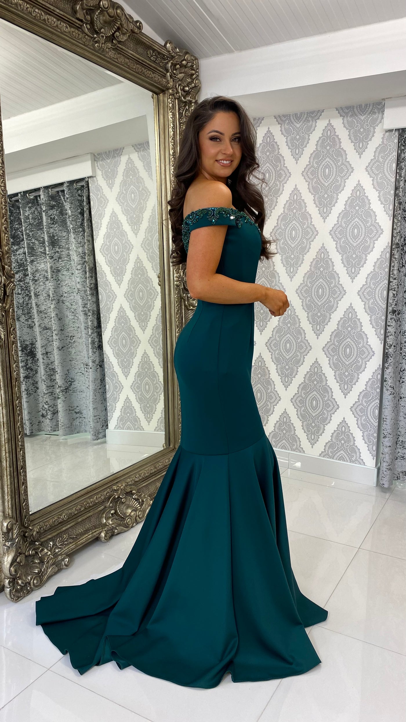 ROSIE'S CLOSET IN STORE