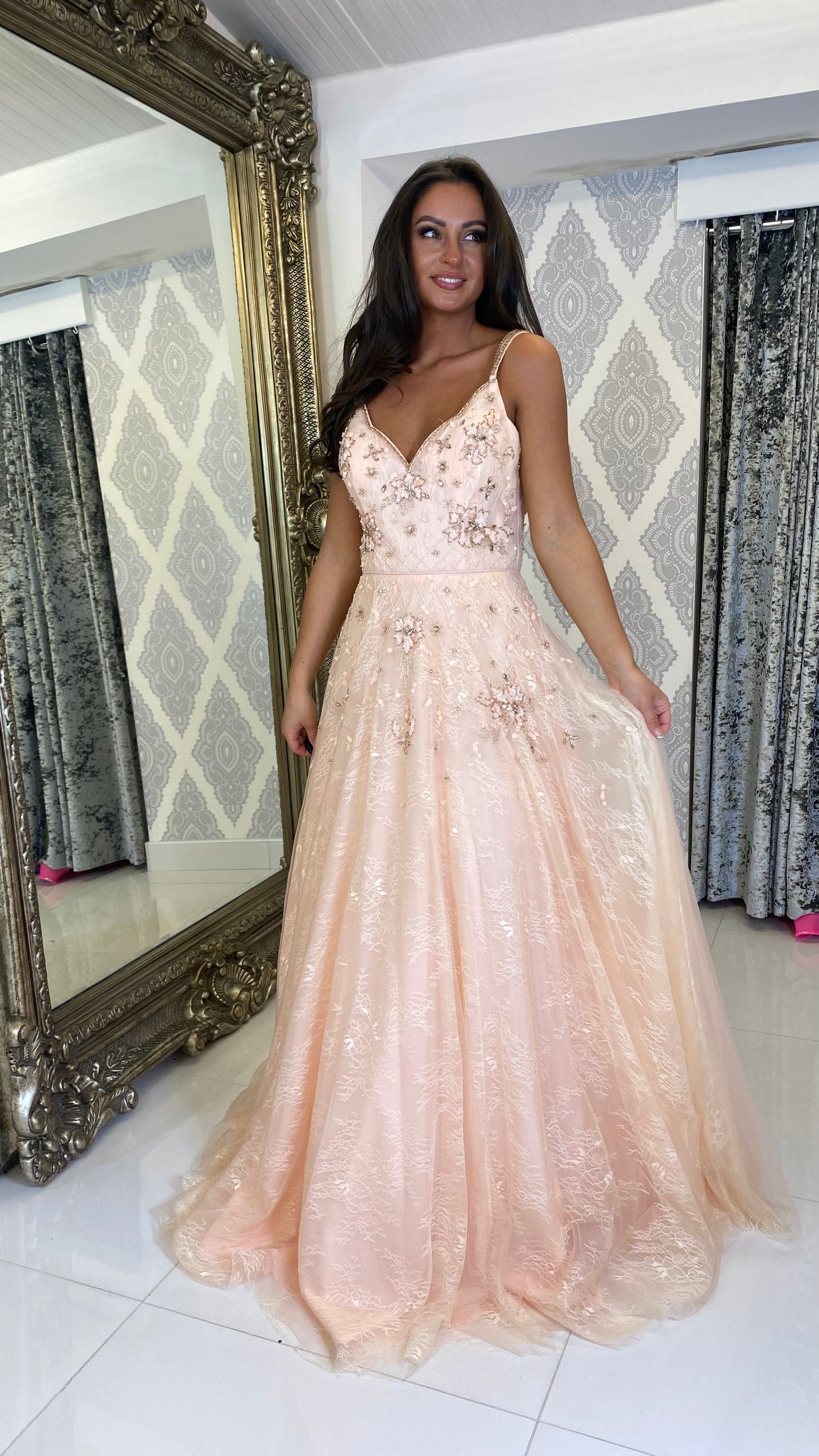 ROSIE'S CLOSET IN STORE