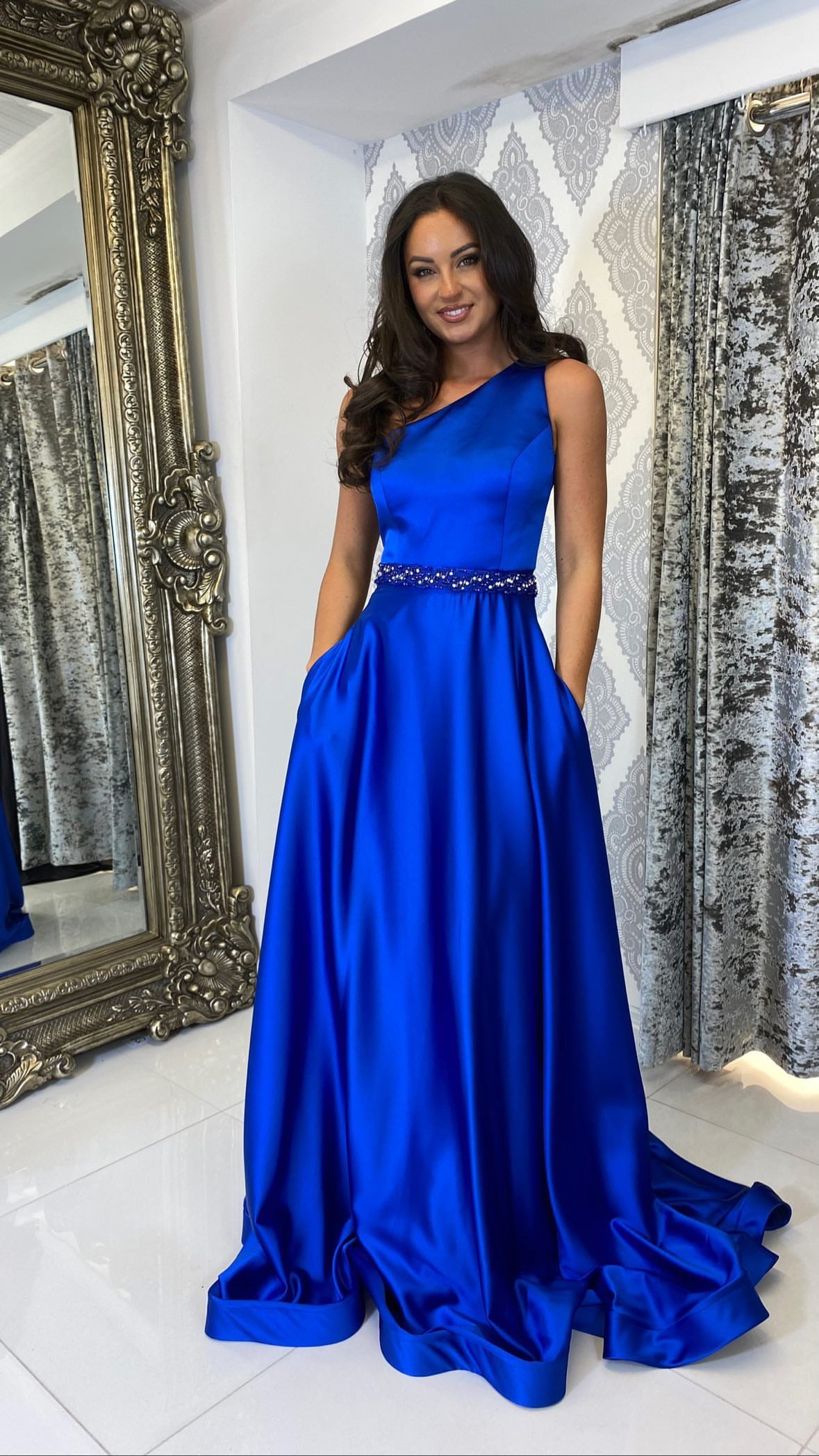 ROSIE'S CLOSET IN STORE