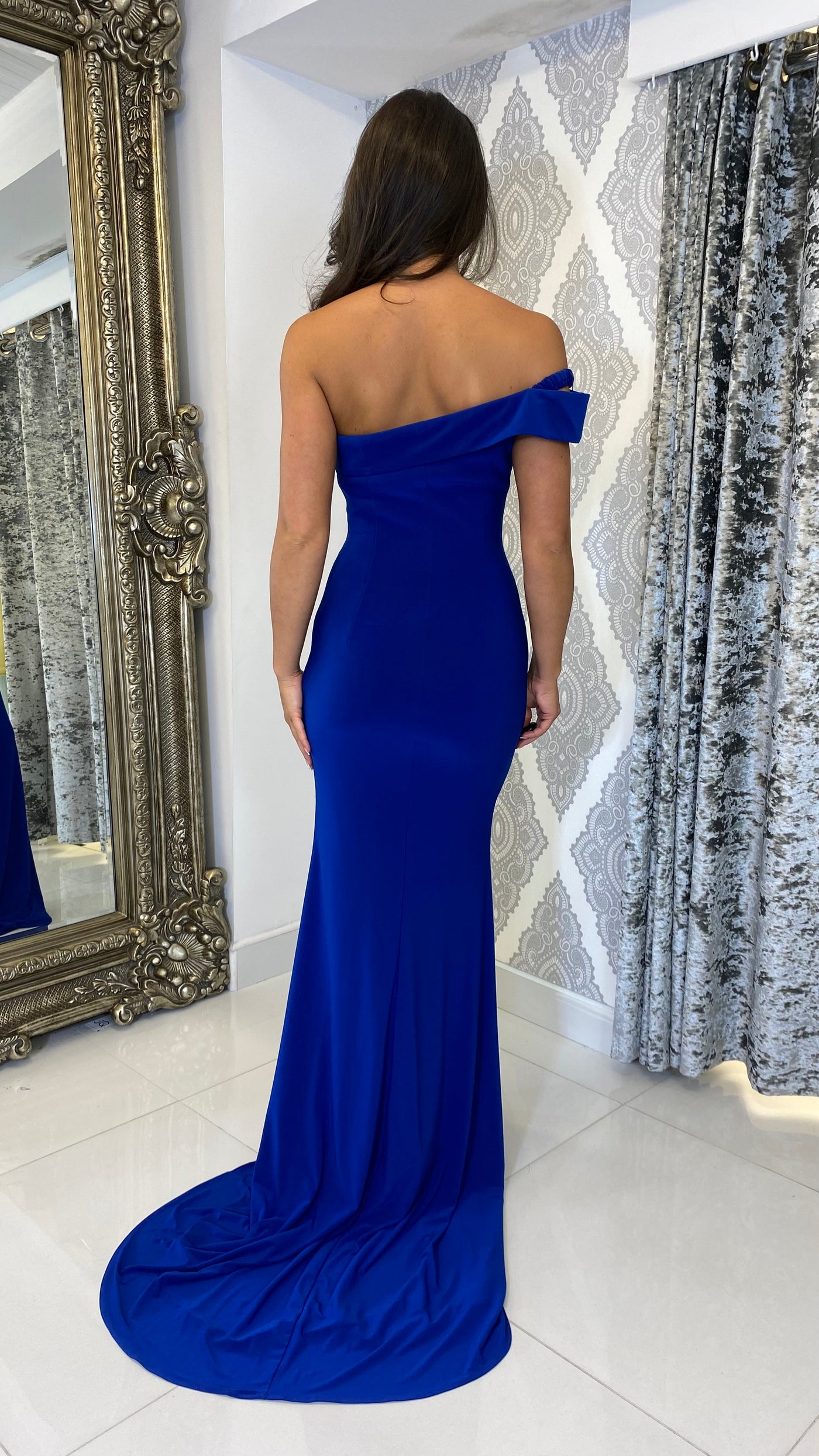 ROSIE'S CLOSET IN STORE