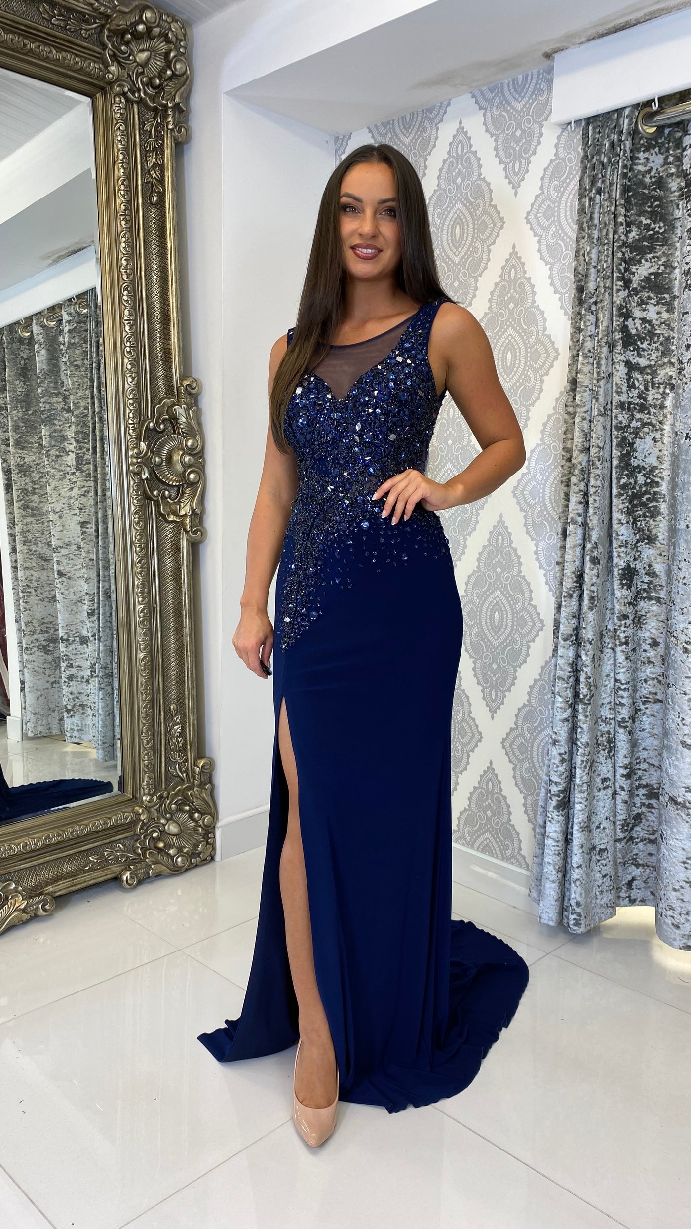 ROSIE'S CLOSET IN STORE