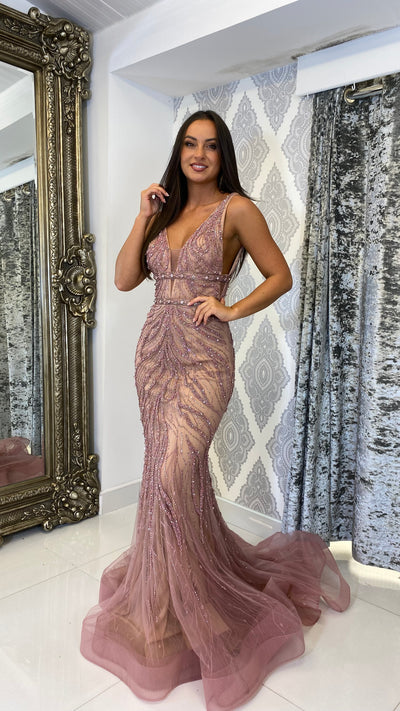 ROSIE'S CLOSET IN STORE