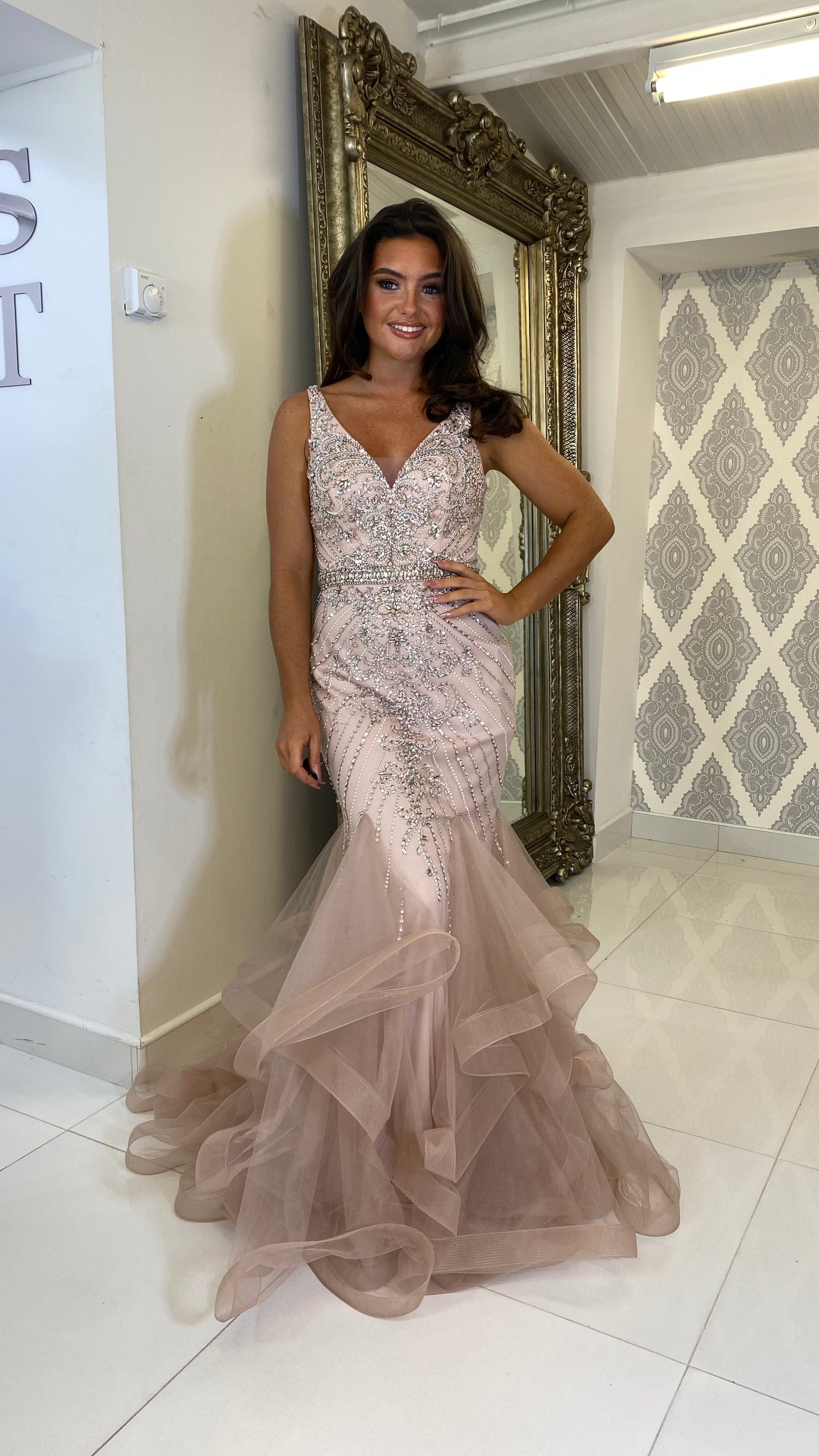 Pink V-Neck Jewell Fishtail Prom Dress In Champagne Colour