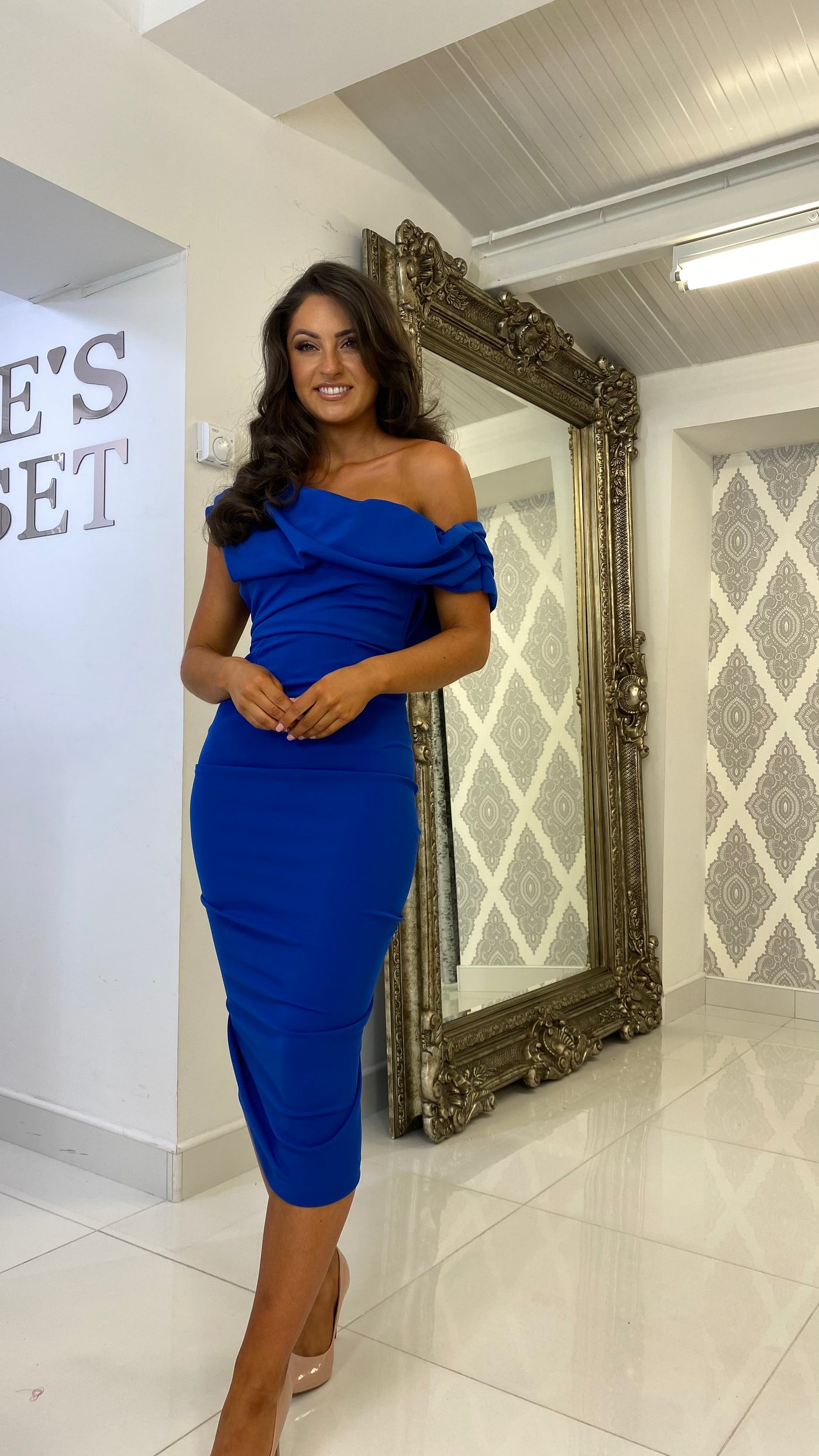 cobalt blue bodycon midi dress Bodycon Cobalt Blue Velvet Dress Swing Dress Collectif Velvet Dress One Shoulder Dress Velvet Dress Navy Bodycon Midi Dress Starlet Wiggle Dress In Blue Velvet Vixen